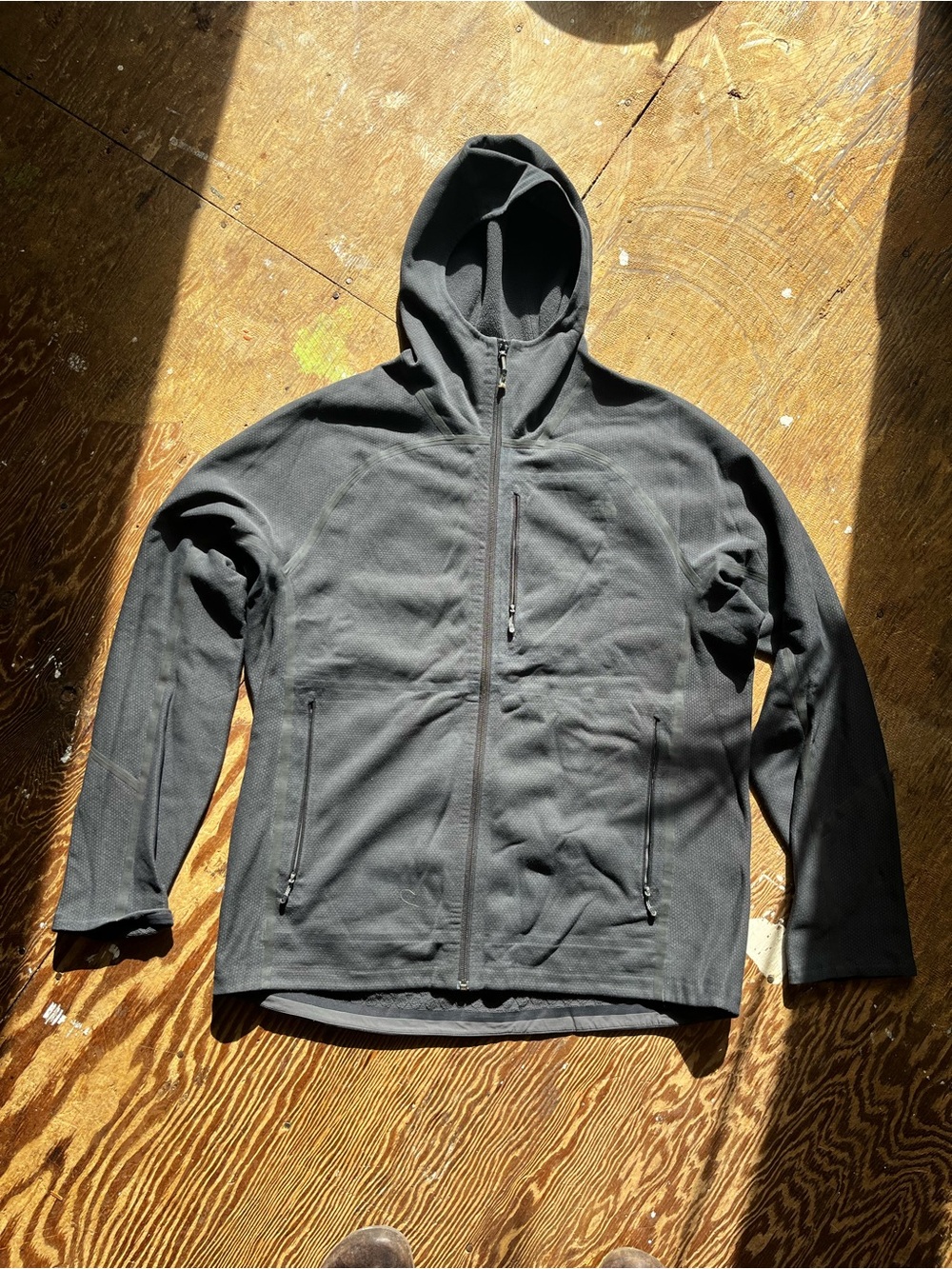 The North Face Black Full‑Zip Hooded Performance Jacket